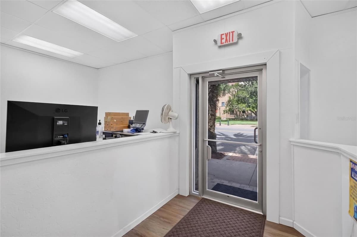119 MAIN STREET — photo 12 of 56