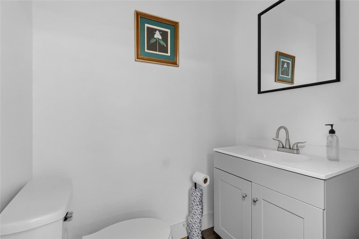 119 MAIN STREET — photo 41 of 56