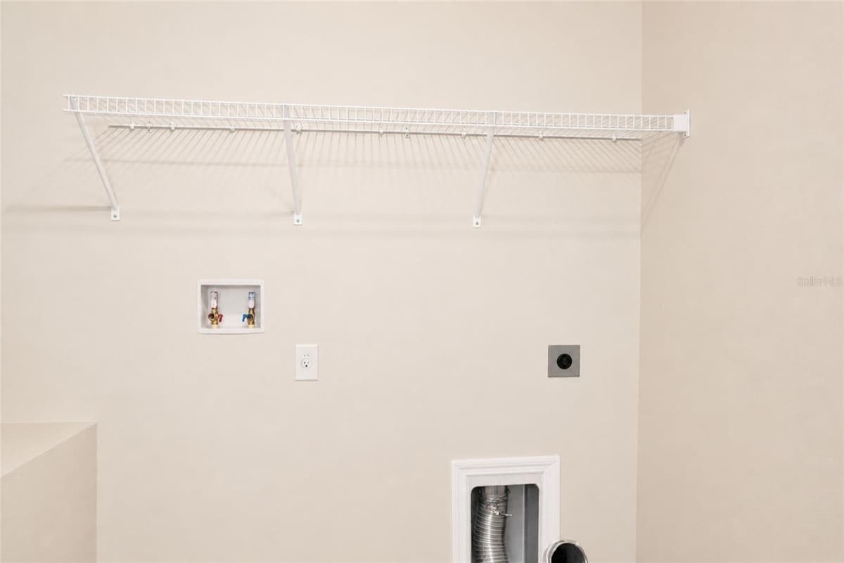 715 CALICO SCALLOP STREET — photo 21 of 24