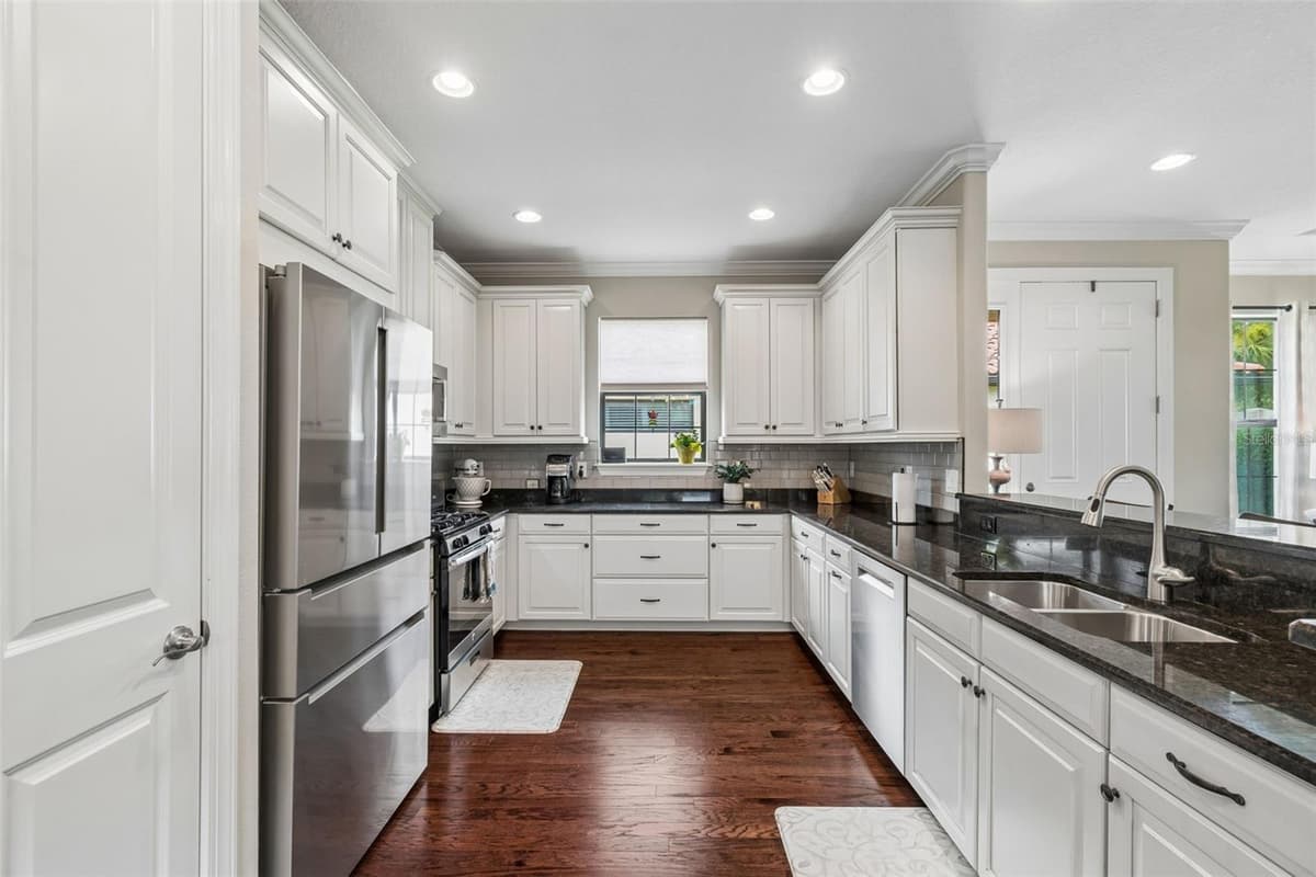 11503 CALLISIA DRIVE — photo 14 of 69