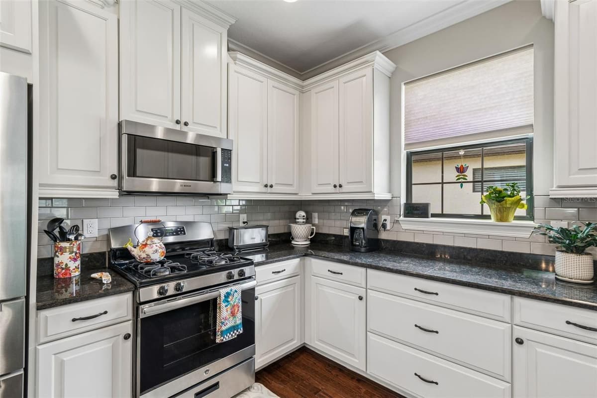 11503 CALLISIA DRIVE — photo 16 of 69