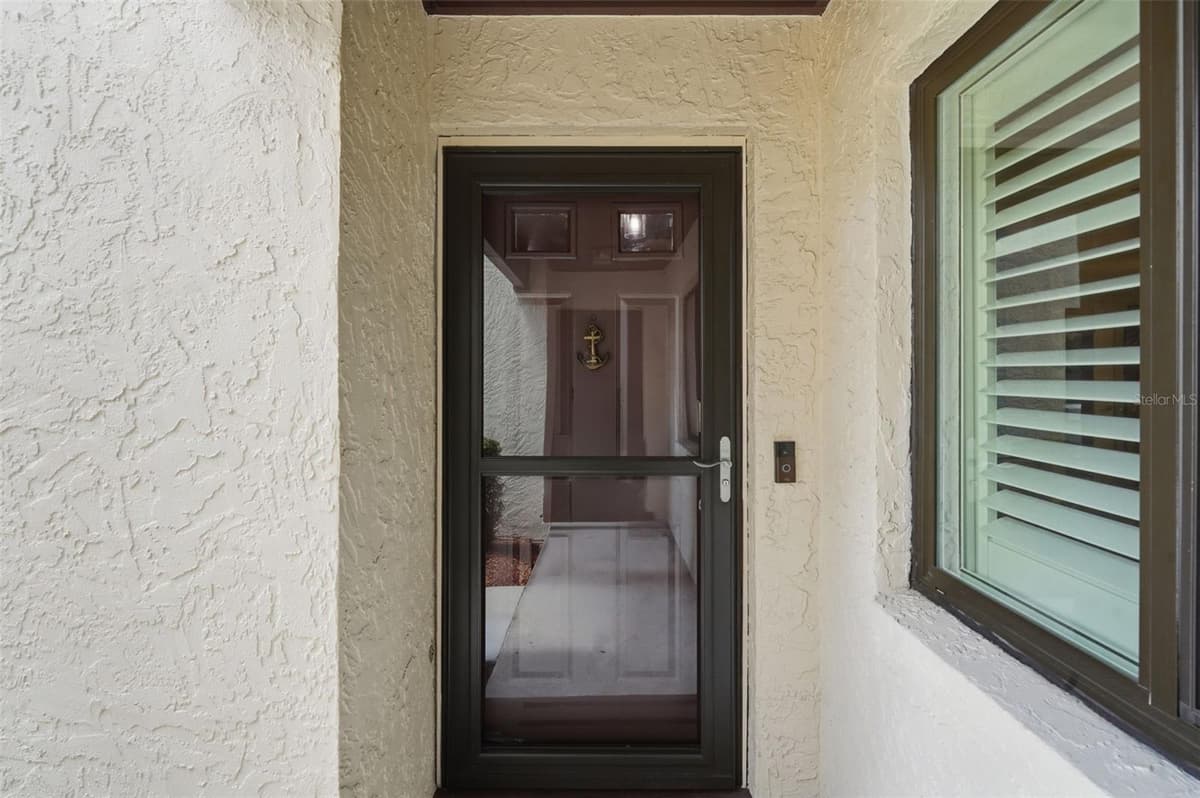 101 GRAND PLAZA DRIVE — photo 38 of 42