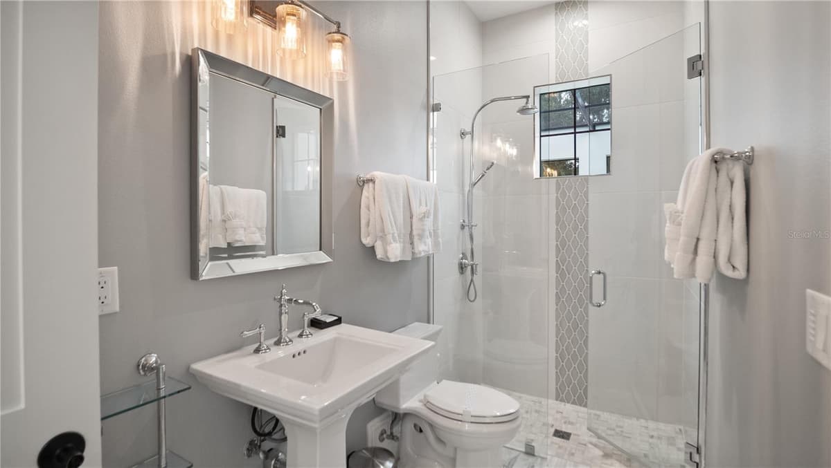 1253 RADIANT STREET — photo 32 of 64