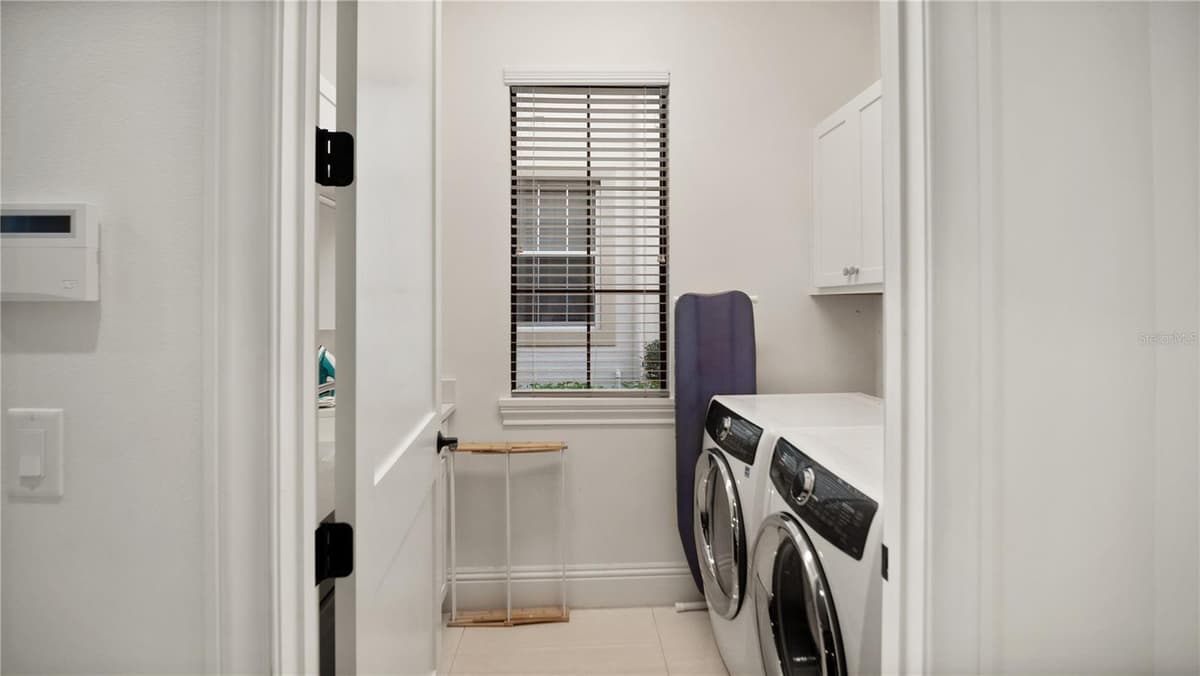 1253 RADIANT STREET — photo 33 of 64