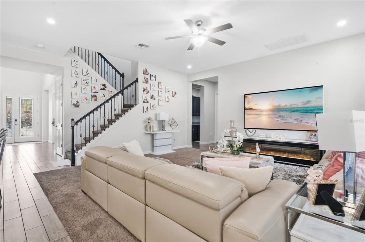 3200 PINENUT DRIVE — photo 16 of 89