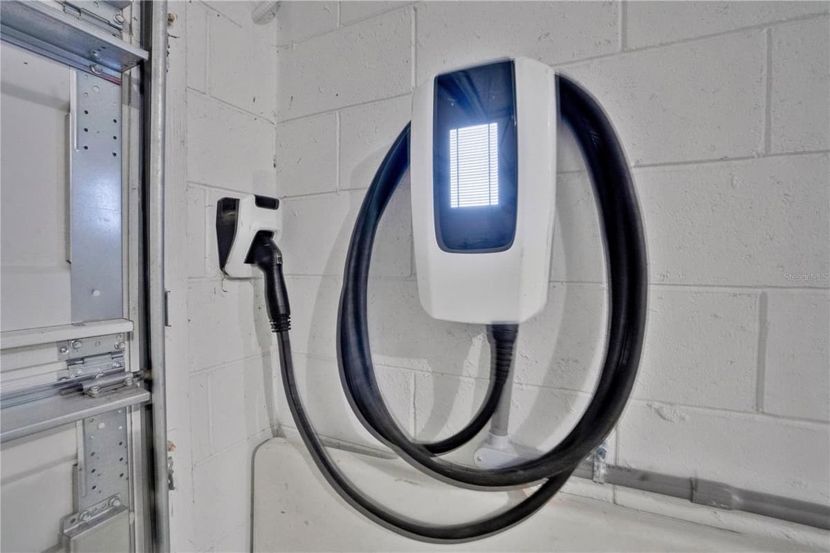 3200 PINENUT DRIVE — photo 67 of 89