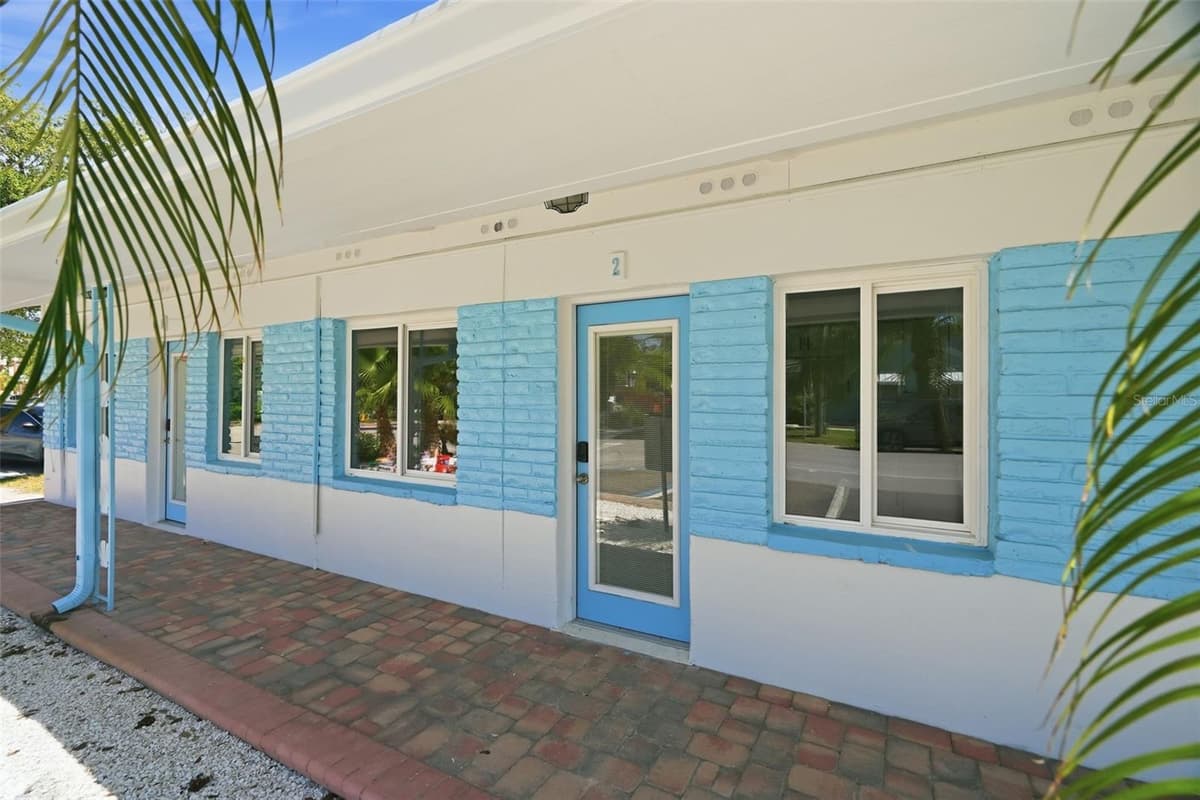 3101 BEACH BOULEVARD — photo 16 of 20