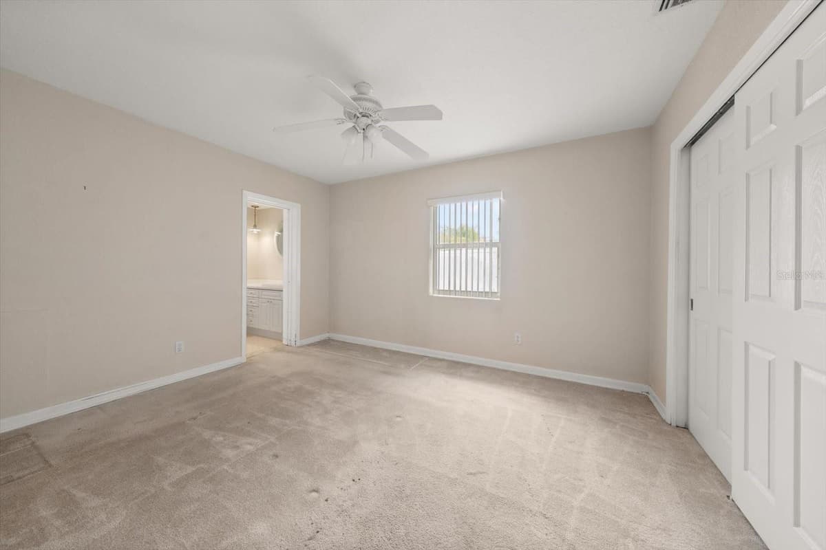230 GARDEN CIRCLE — photo 17 of 48