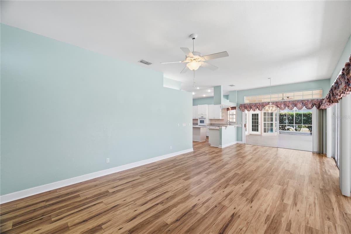 2116 PLATINUM DRIVE — photo 12 of 64