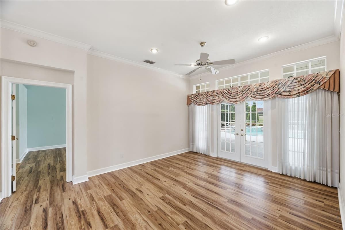 2116 PLATINUM DRIVE — photo 18 of 64