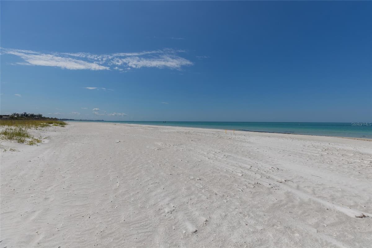7094 LONGBOAT DRIVE — photo 15 of 24