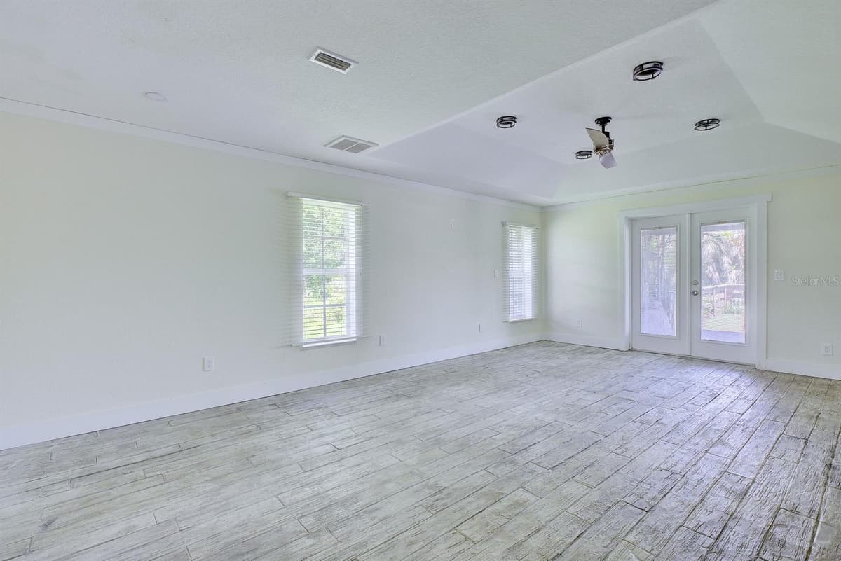 110 GATES AVENUE — photo 17 of 21