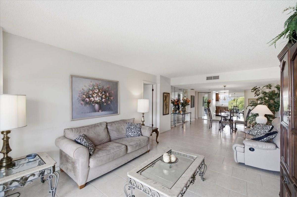 7050 SUNSET DRIVE — photo 7 of 43