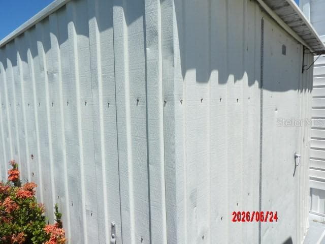 1475 FLAMINGO DRIVE — photo 5 of 34