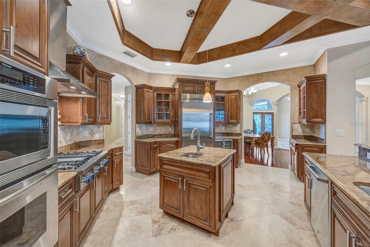 8610 VIVIAN BASS WAY — photo 18 of 81