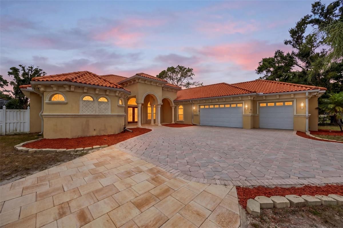 8610 VIVIAN BASS WAY — photo 2 of 81