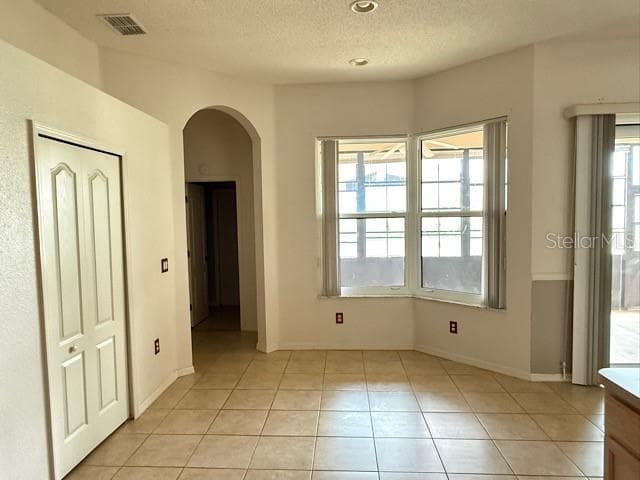 13743 BRYNDLEWOOD COURT — photo 11 of 24