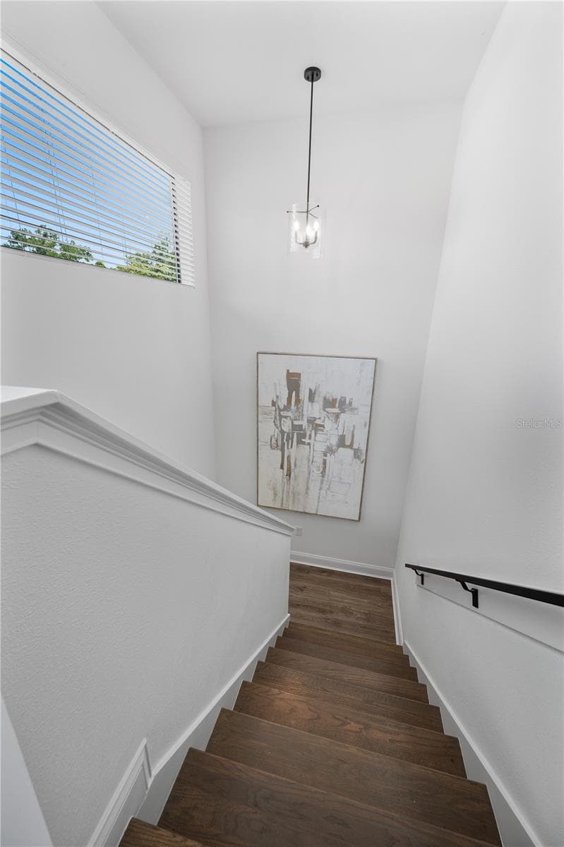 2403 DERBYSHIRE AVENUE — photo 36 of 62