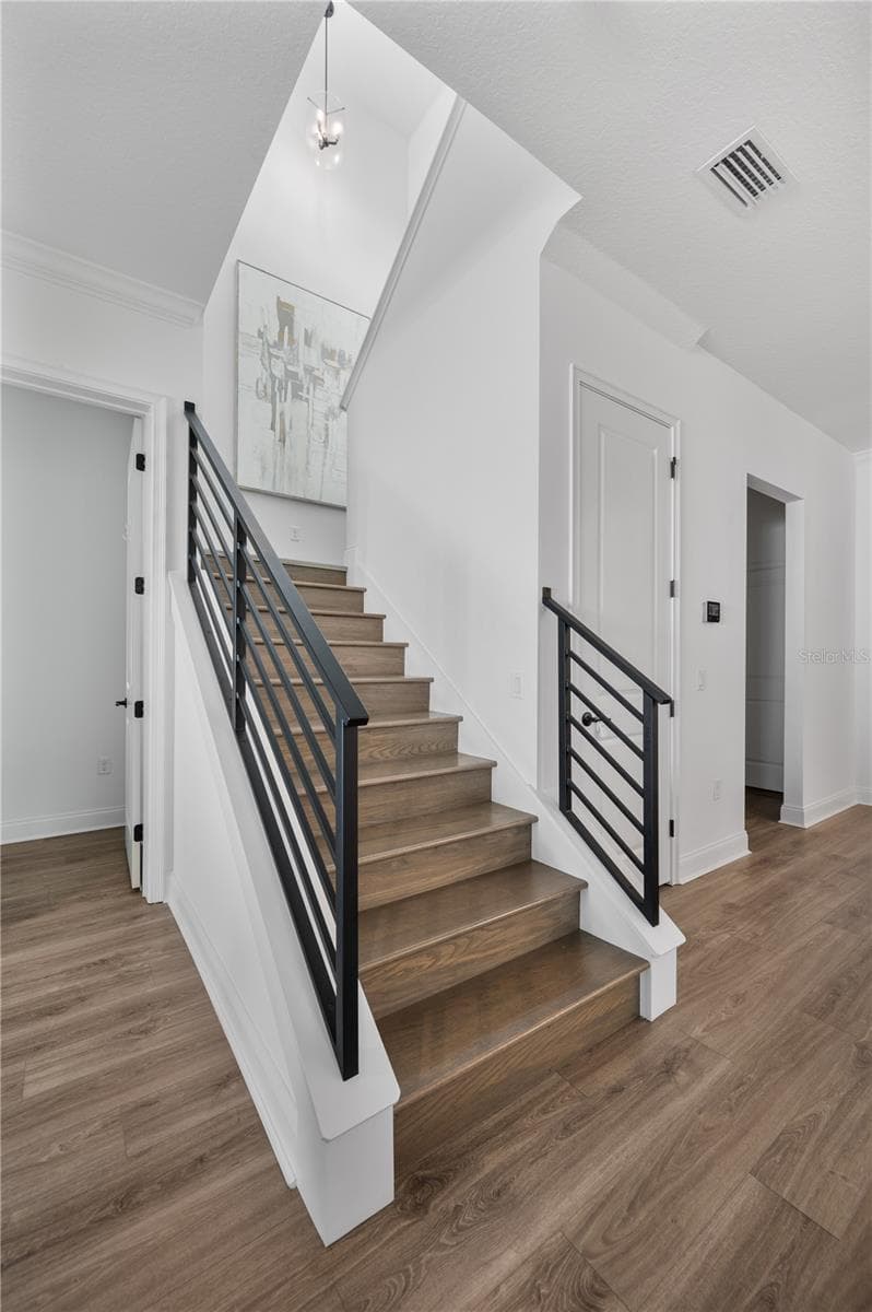 2403 DERBYSHIRE AVENUE — photo 35 of 62