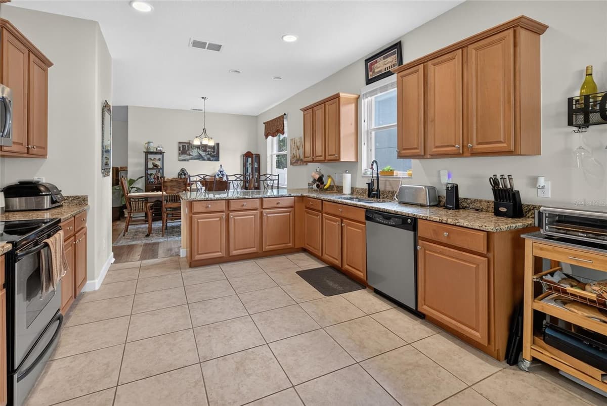 34339 ALAMEDA DRIVE — photo 7 of 21