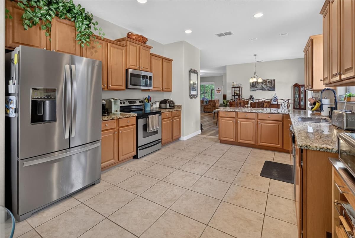 34339 ALAMEDA DRIVE — photo 8 of 21