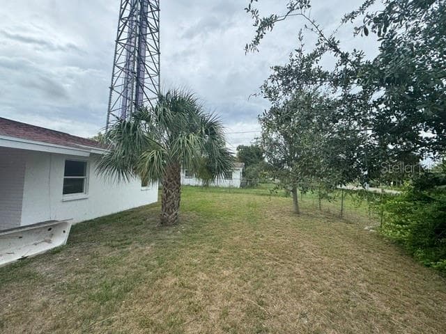5018 GRAND BOULEVARD — photo 3 of 5