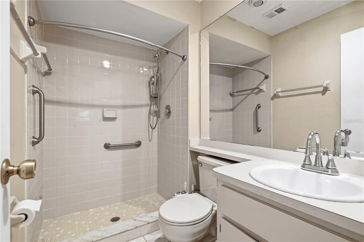 8160 STURBRIDGE COURT — photo 17 of 33
