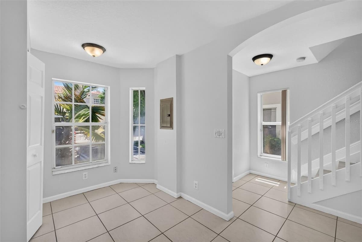 946 SUMMIT LAKE DRIVE — photo 8 of 29