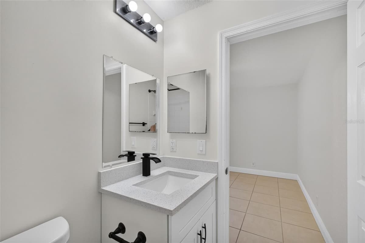 946 SUMMIT LAKE DRIVE — photo 15 of 29