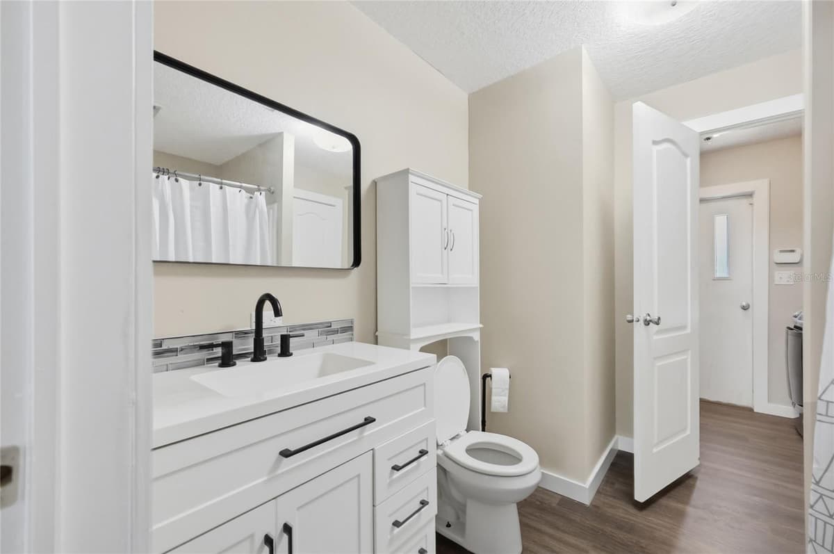 45861 RACCOON STREET — photo 10 of 27