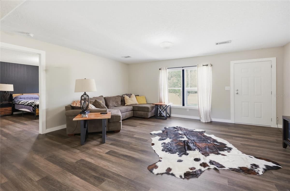 45861 RACCOON STREET — photo 9 of 27