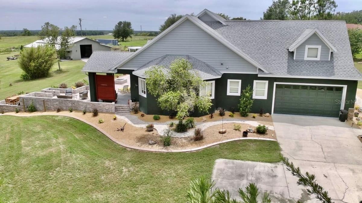 32112 JACK RUSSELL COURT — photo 4 of 74