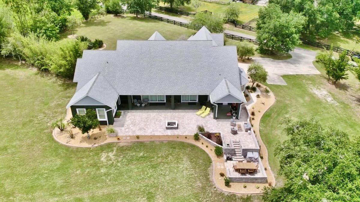 32112 JACK RUSSELL COURT — photo 5 of 74