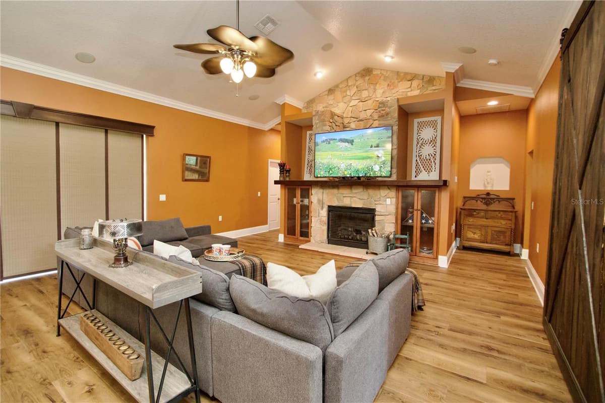 32112 JACK RUSSELL COURT — photo 30 of 74
