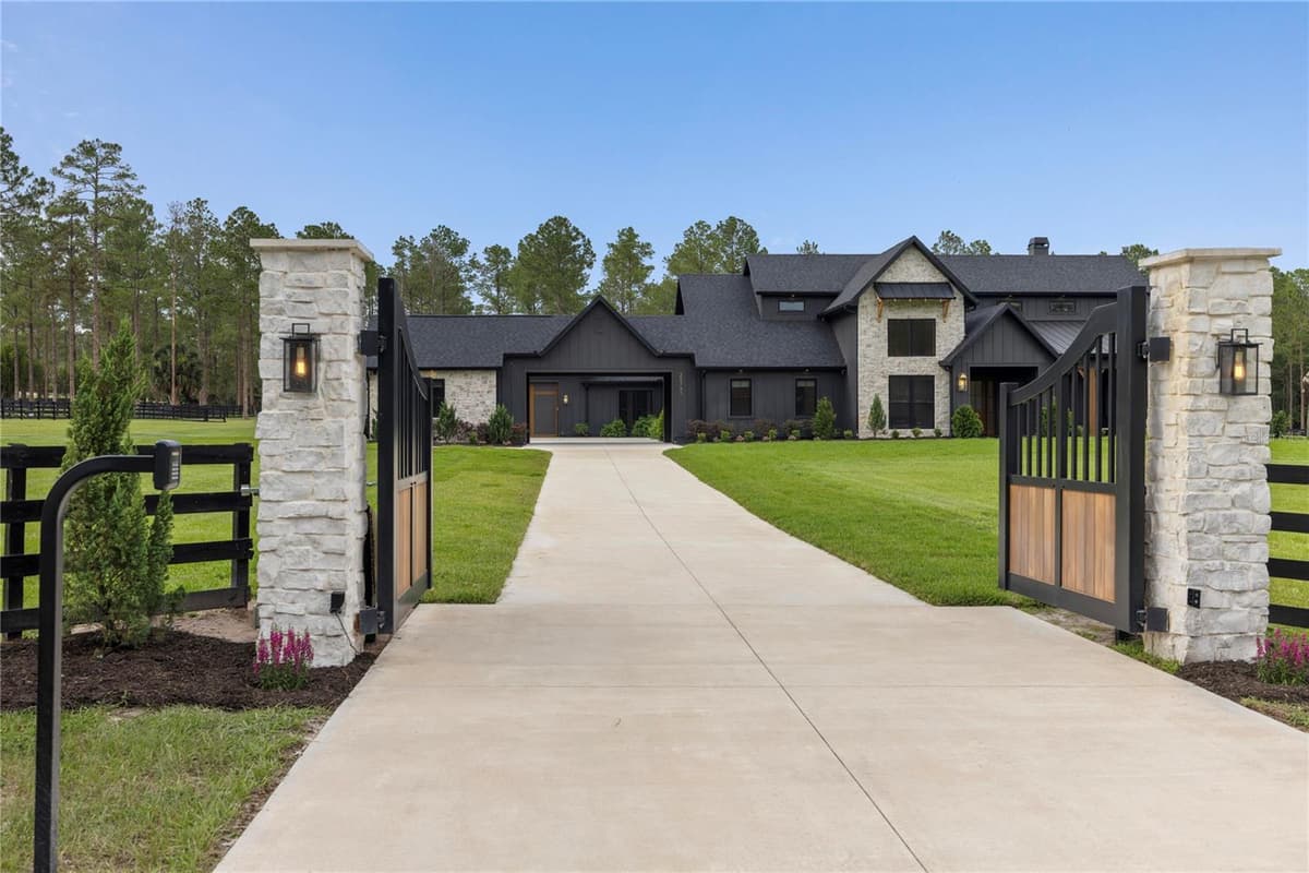 23741 RIDGE LINK ROAD — photo 8 of 56