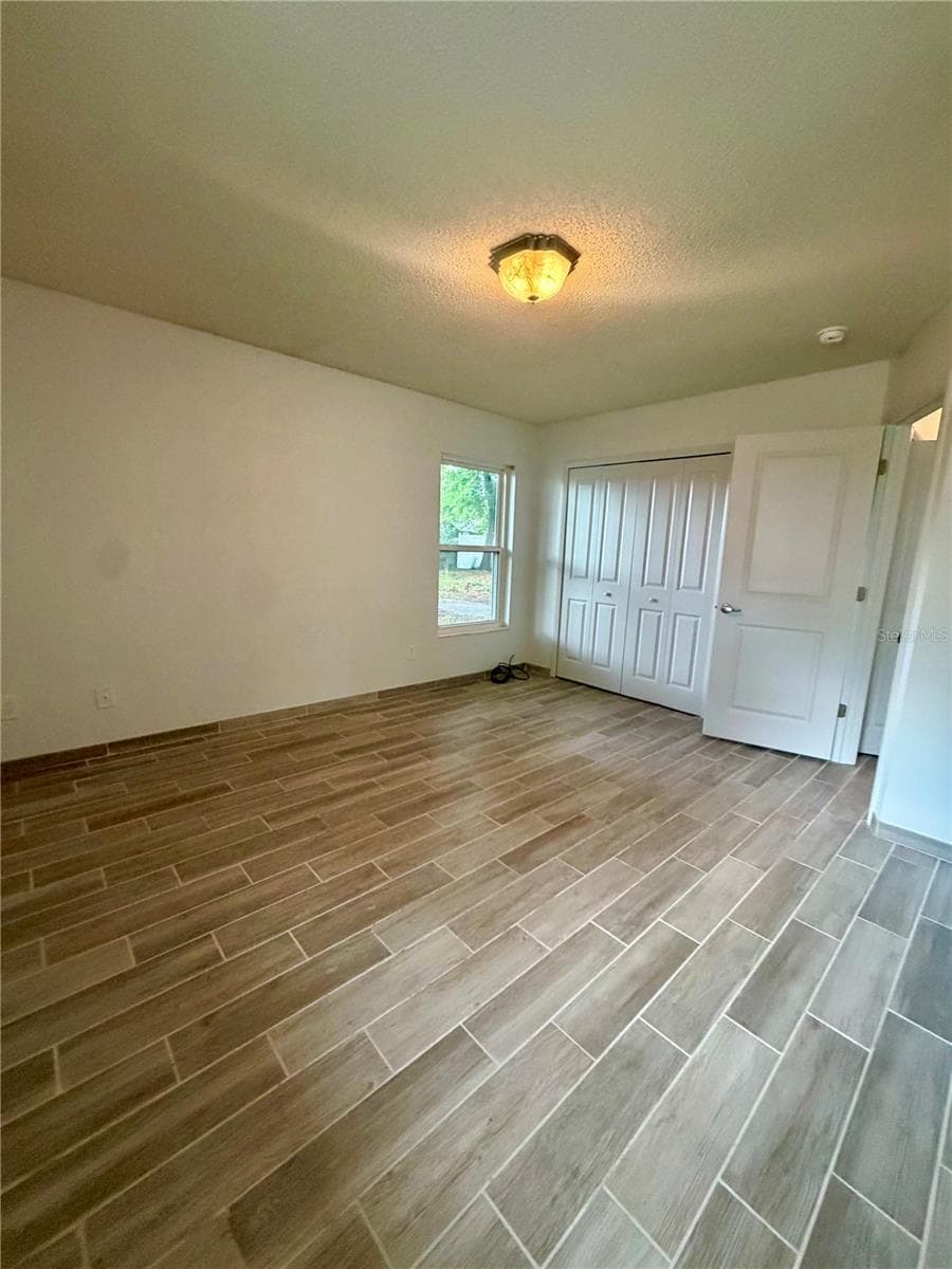 464 NEW MEADOWS COURT — photo 15 of 38