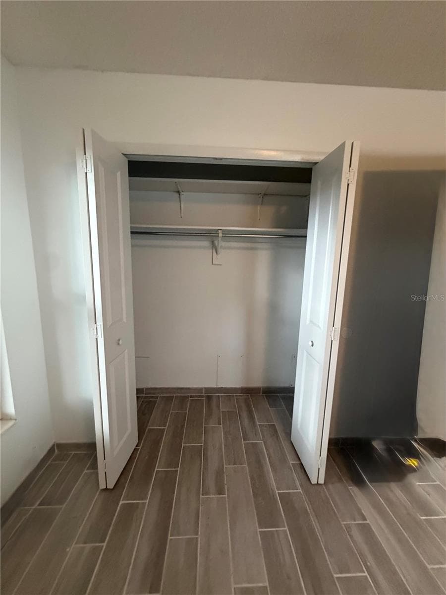 464 NEW MEADOWS COURT — photo 19 of 38