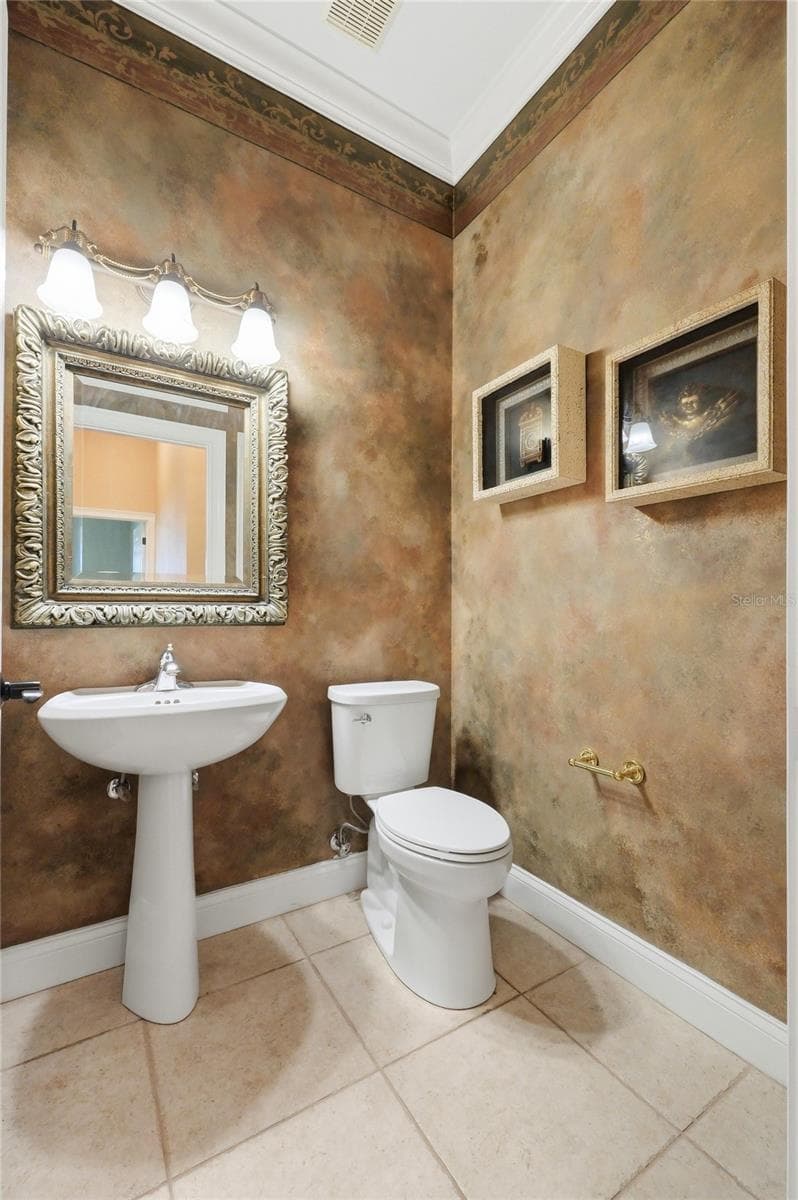 328 HAMILTON SHORES DRIVE — photo 59 of 81