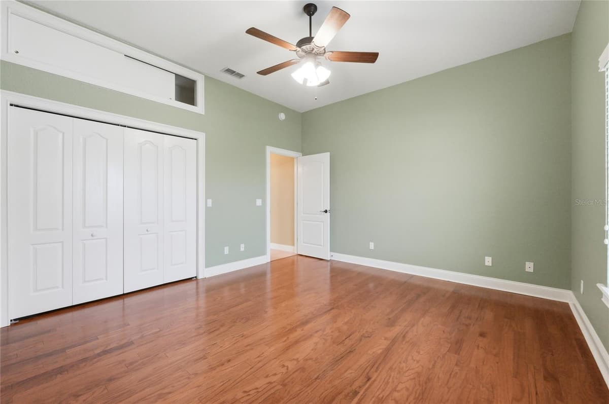 328 HAMILTON SHORES DRIVE — photo 49 of 81