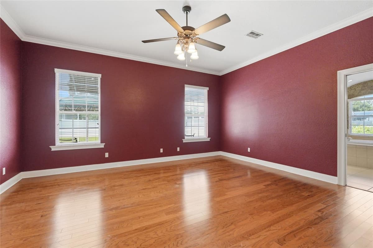 328 HAMILTON SHORES DRIVE — photo 26 of 81