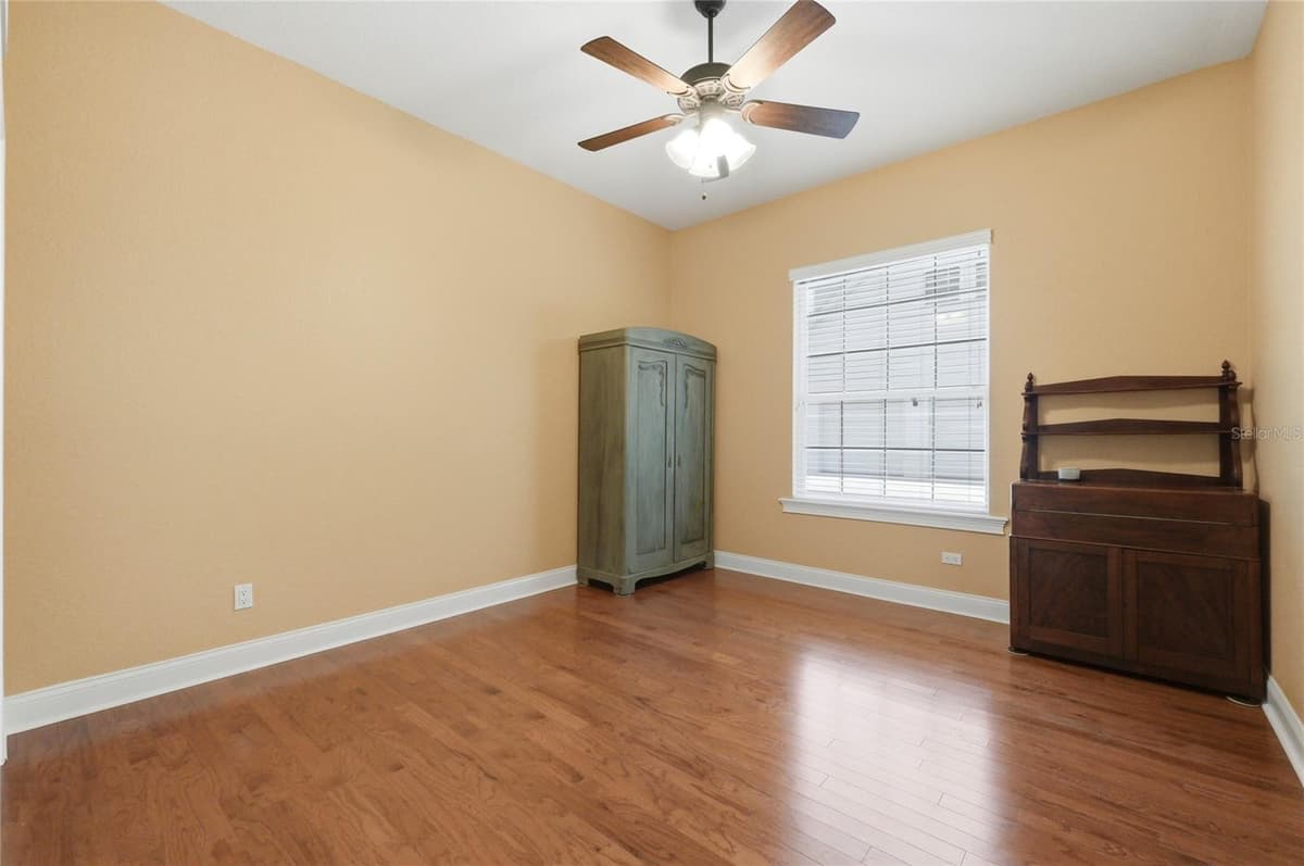 328 HAMILTON SHORES DRIVE — photo 57 of 81