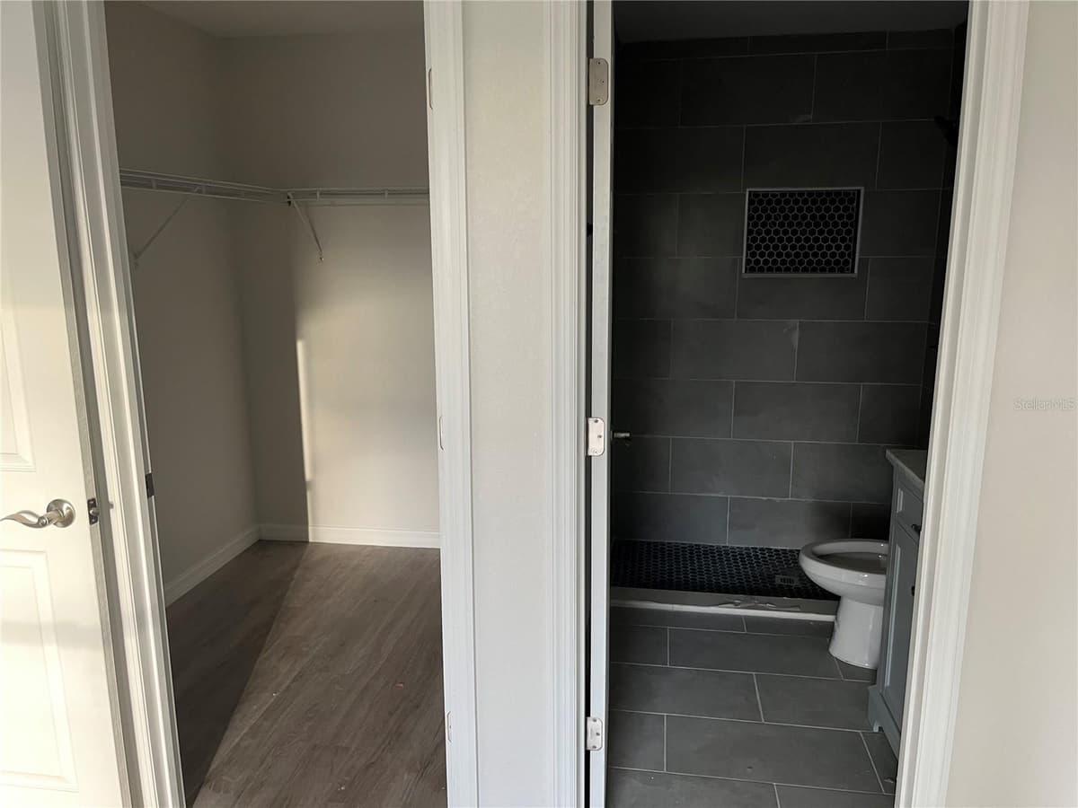 6917 SAN BENITO DRIVE — photo 5 of 10