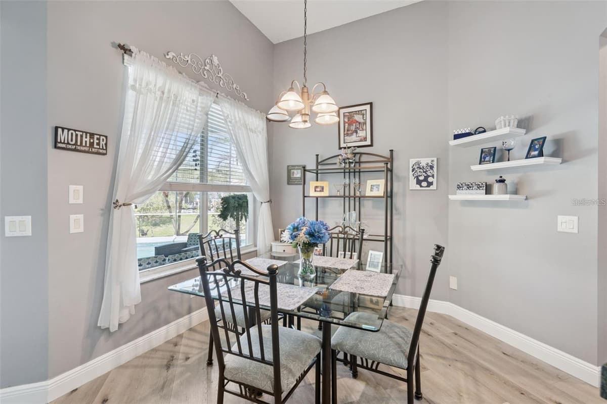 529 JOHNS LANDING WAY — photo 18 of 45