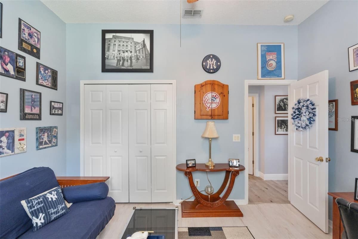 529 JOHNS LANDING WAY — photo 9 of 45