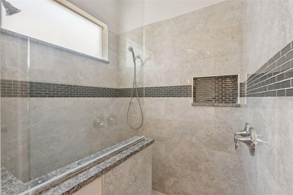 529 JOHNS LANDING WAY — photo 28 of 45