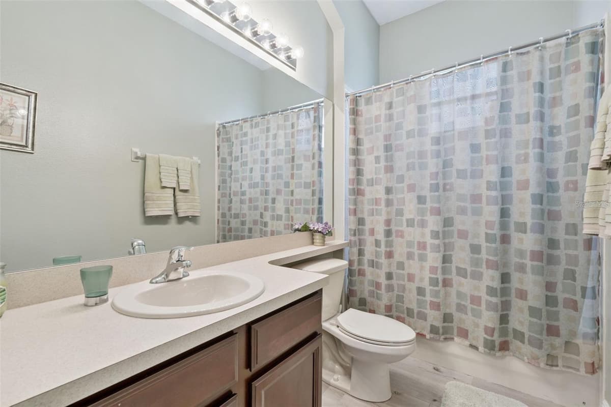529 JOHNS LANDING WAY — photo 10 of 45
