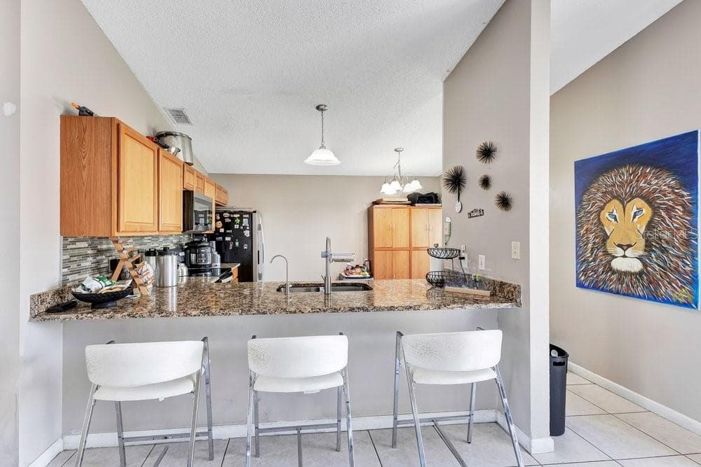 3130 KOVAL COURT — photo 9 of 35
