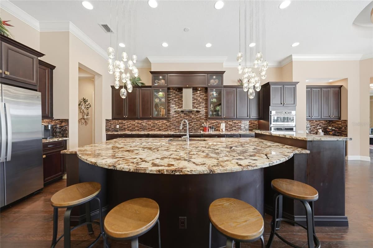 13220 CAMPANILE COURT — photo 13 of 86