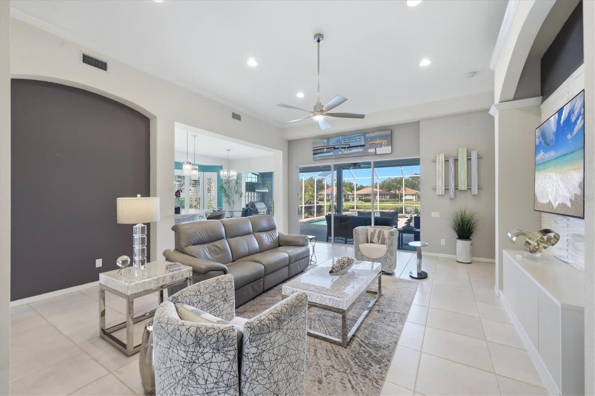 7346 WINDEMERE LANE — photo 8 of 79