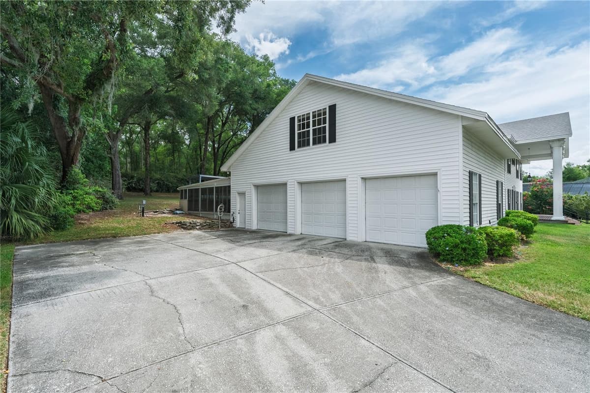 7219 CHESTERHILL CIRCLE — photo 78 of 100